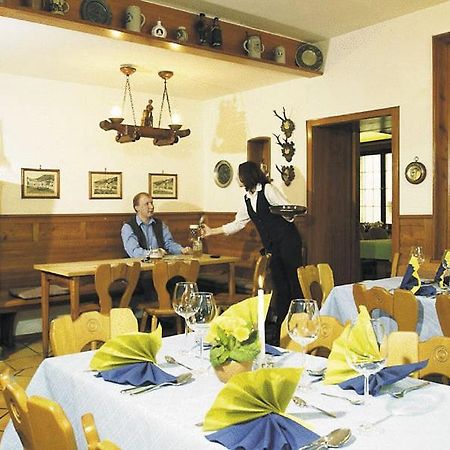 Gasthaus Merkel Hotel バート・ベルネック・イム・フィヒテルゲビルゲ エクステリア 写真